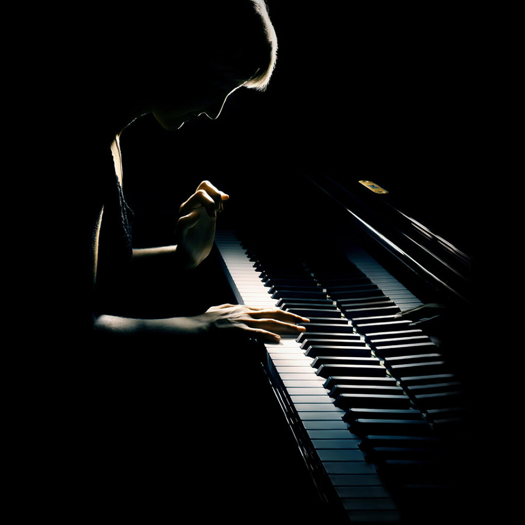 Piano in the dark